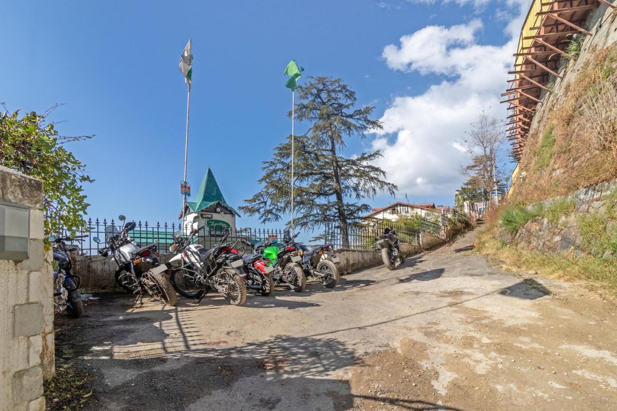 Treebo The Alpine Heritage Residency Shimla Buitenkant foto